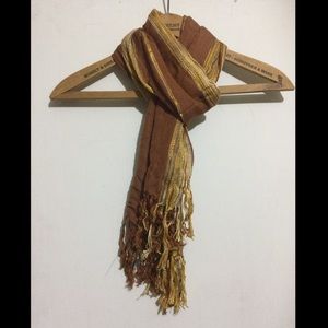 NWOT brown and yellow scarf